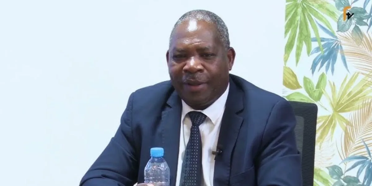 Ex-deputado António Muchanga acusado de atropelar jovem de 20 anos; vítima diz que ele estava bêbado